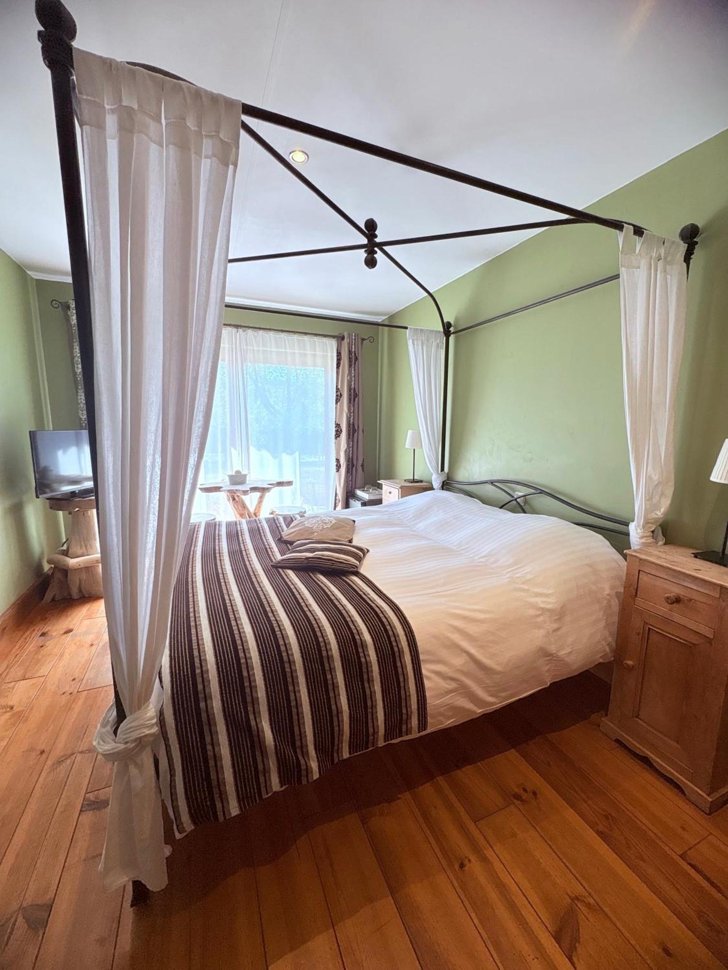 Bed and Breakfast Comme à la Ferme Durbuy Esterno foto